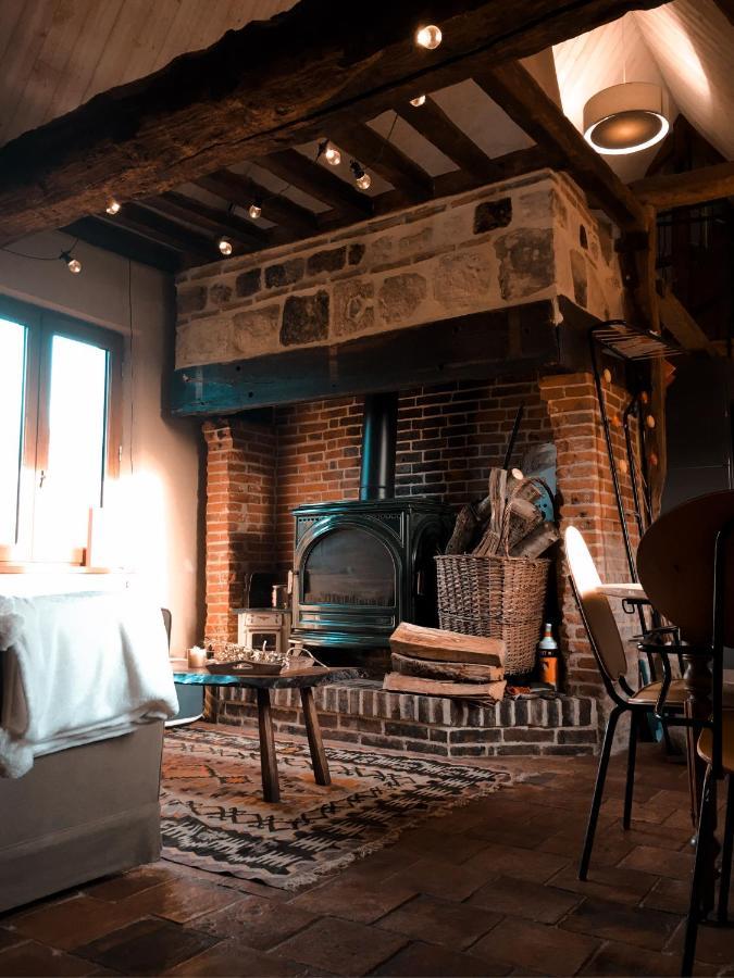 Gite Au Haras Des Arts Saint-Aubin-de-Bonneval Экстерьер фото